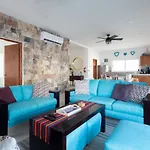 Casa Sienna Lia Spacious House